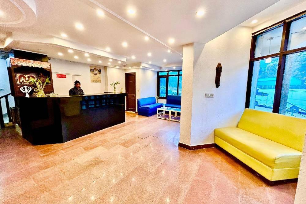 Hotel Kalinga Intercontinental Manali Extérieur photo