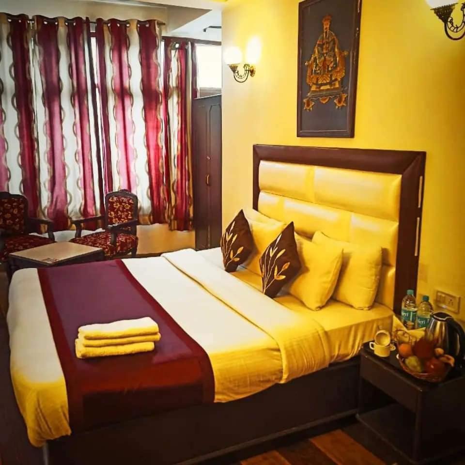 Hotel Kalinga Intercontinental Manali Extérieur photo