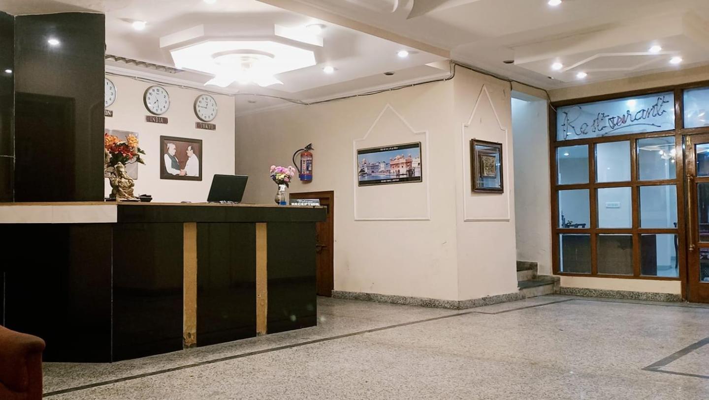 Hotel Kalinga Intercontinental Manali Extérieur photo